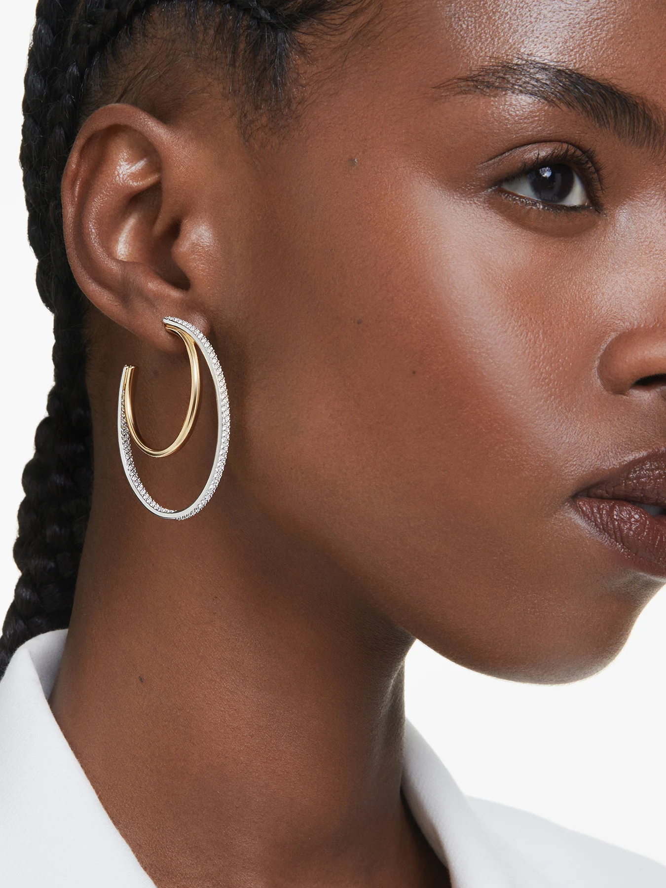 Hyperbola Medium Round Cut Hoop Earrings - Image 3