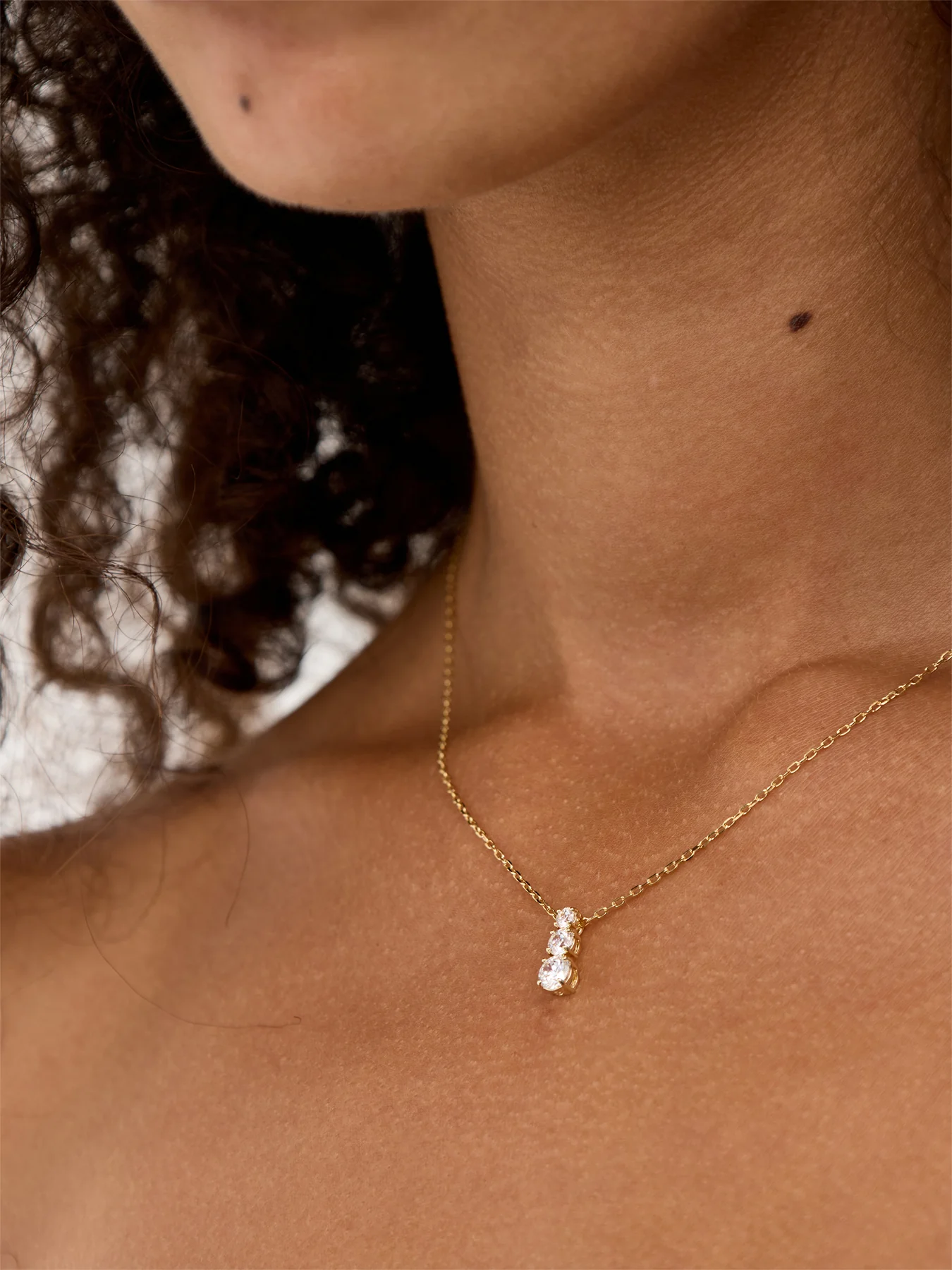 Stila Pendant Attract Necklace Gold - Image 2