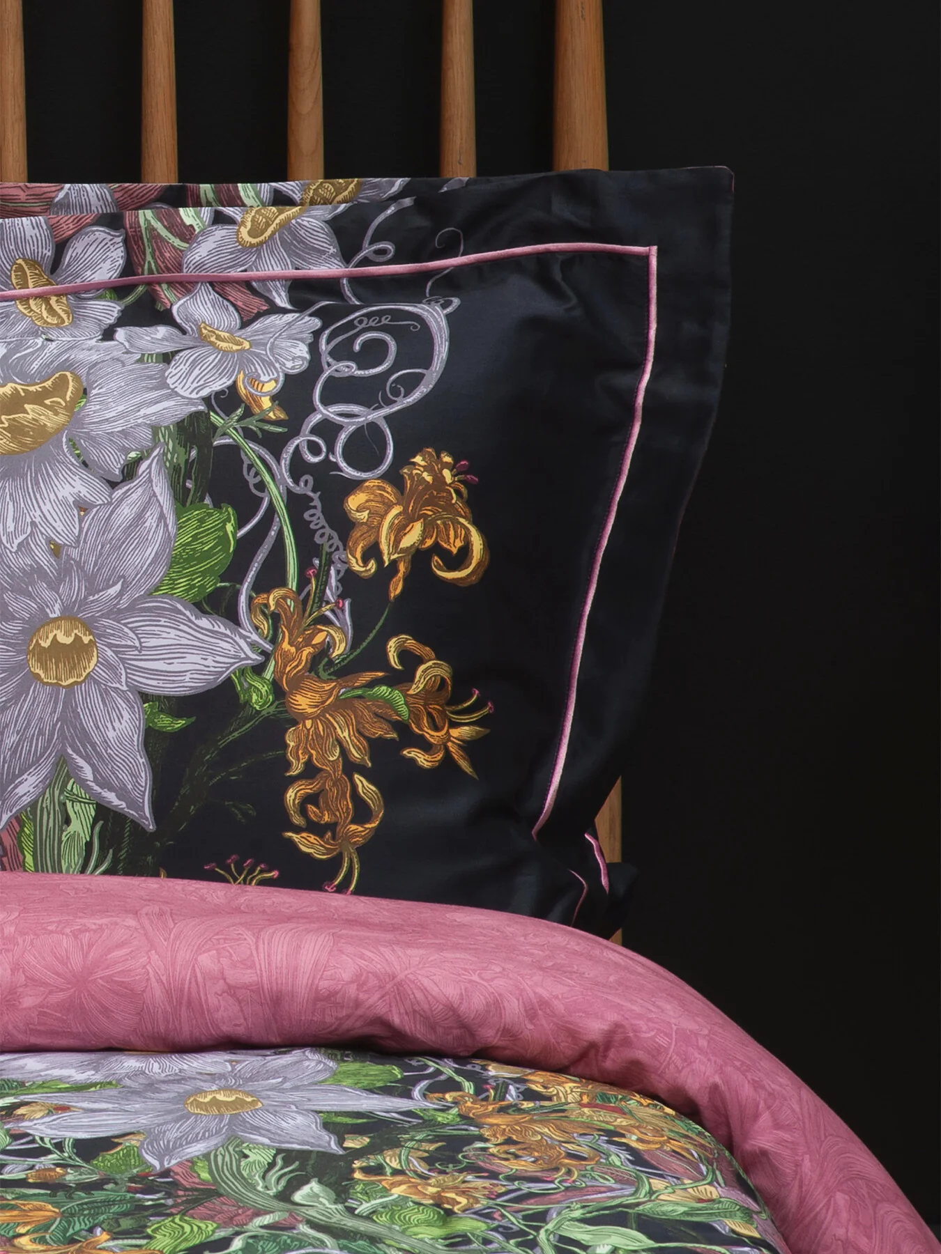 Berkeley Blooms Duvet Cover Set - Image 7