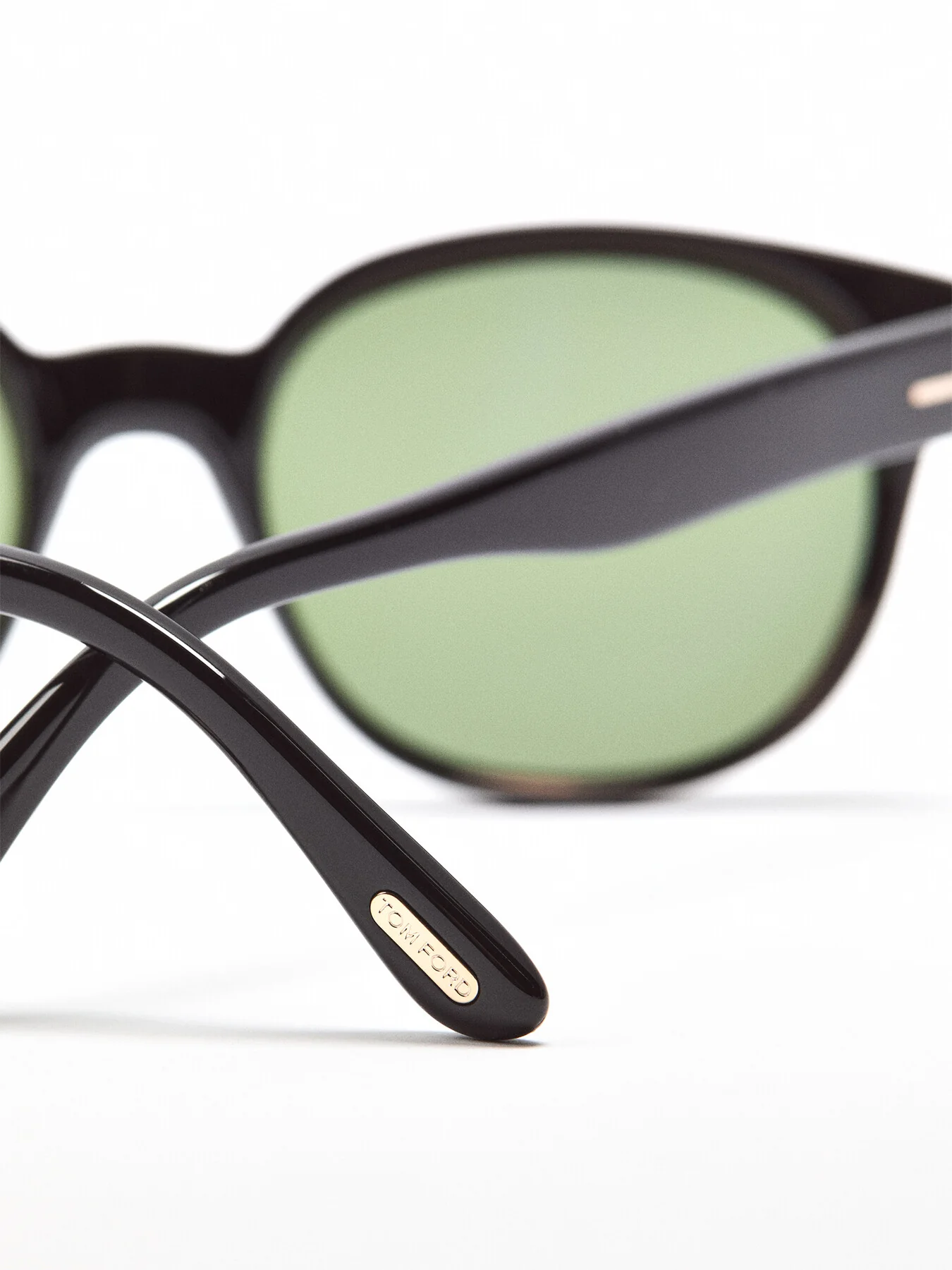 FT1180 Mert Sunglasses - Image 4