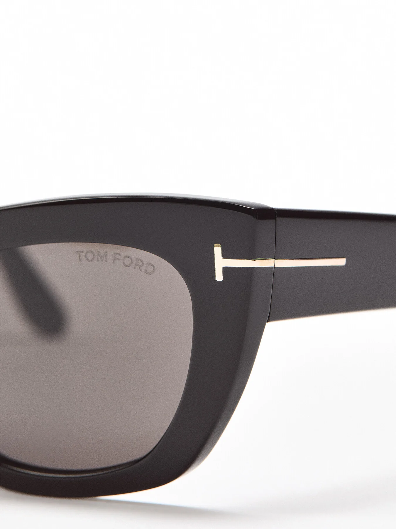 FT1190 Woman Athena Sunglasses - Image 3
