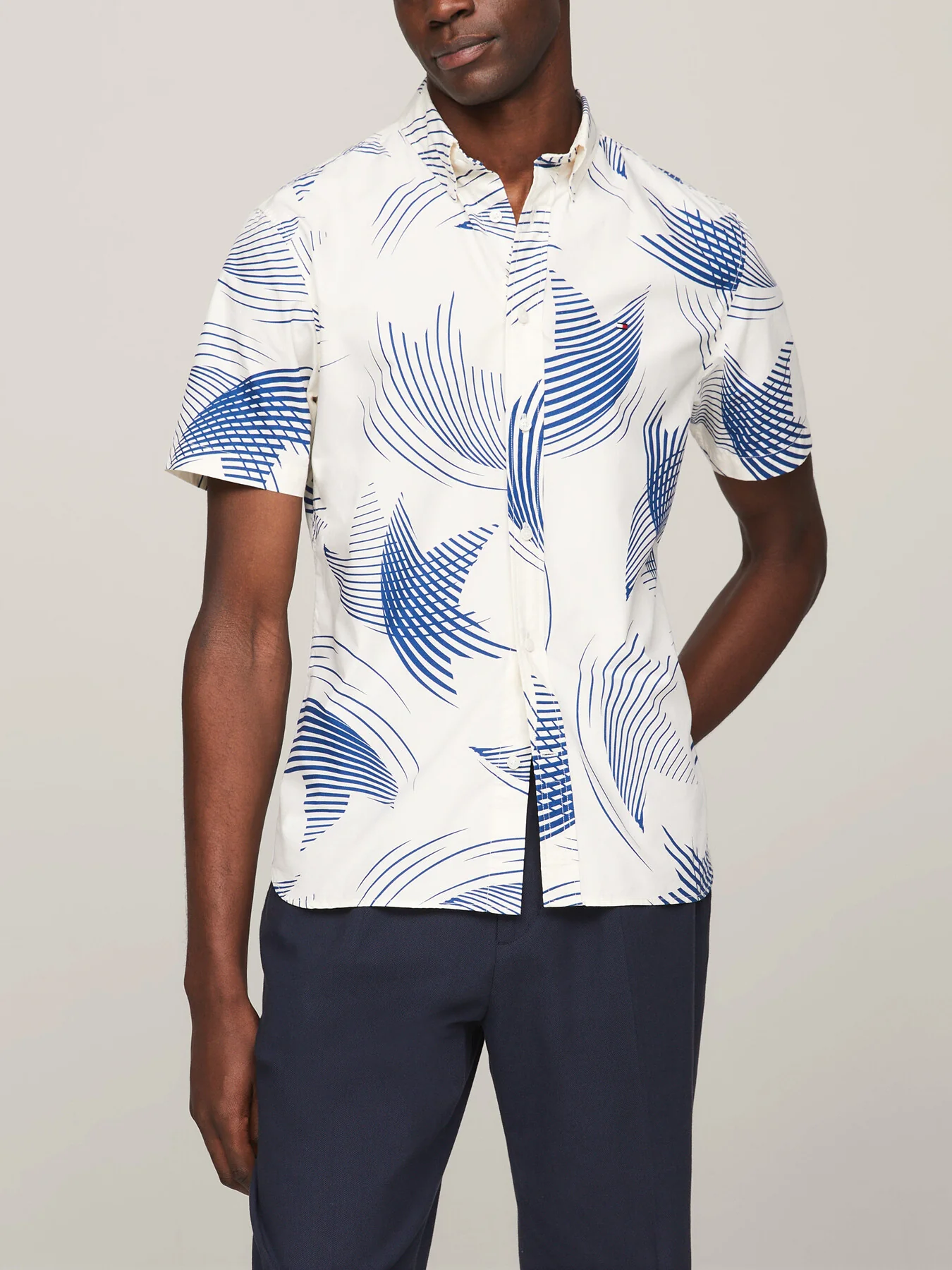 Motion Star Print Short Sleeve Regular - Image 5
