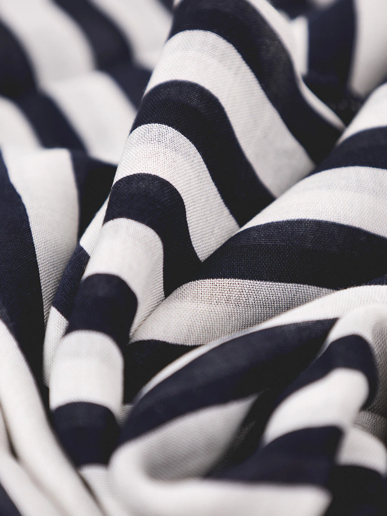 Essential Flag Scarf - Image 2