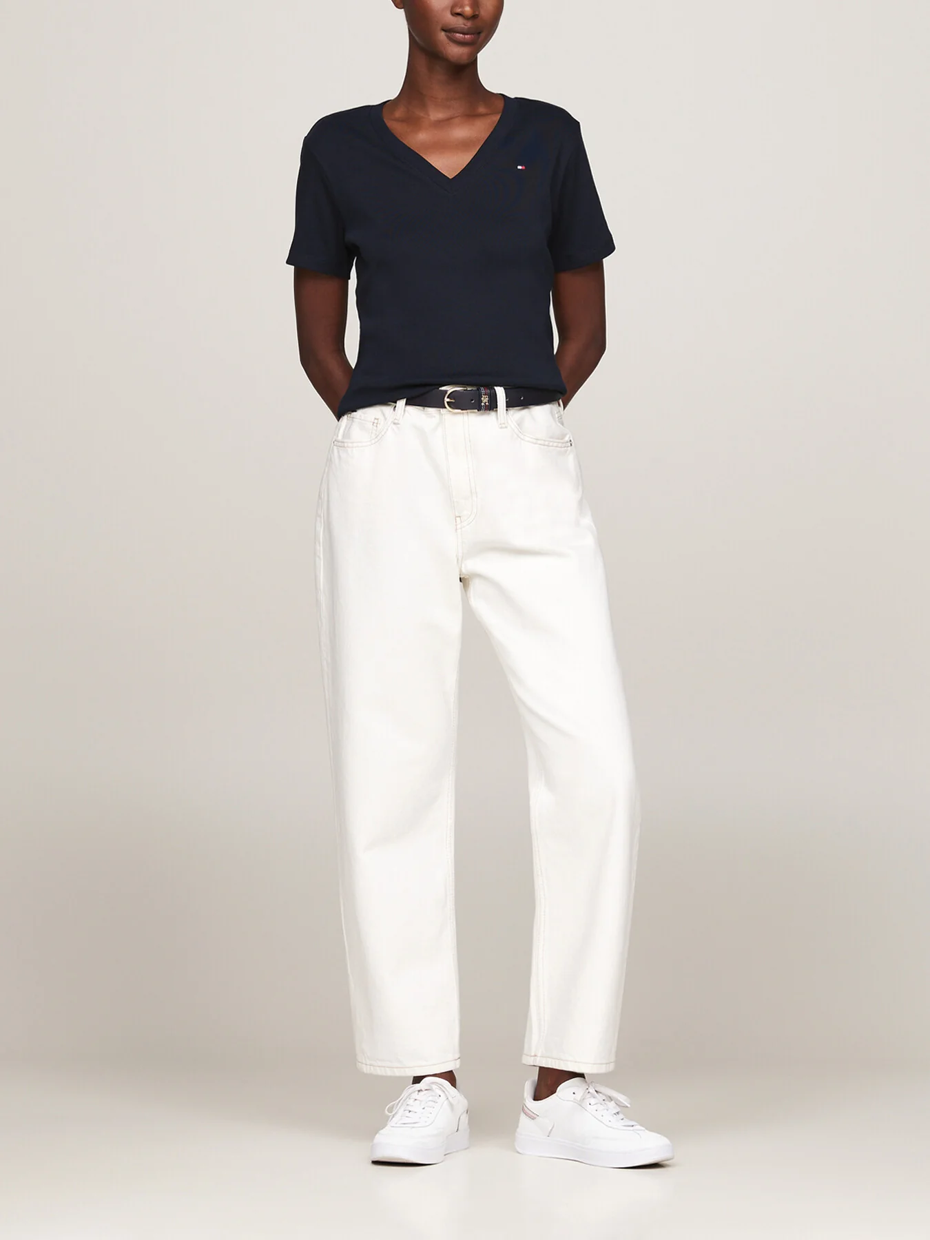 V-Neck Slim T-Shirt Desert Sky - Image 4
