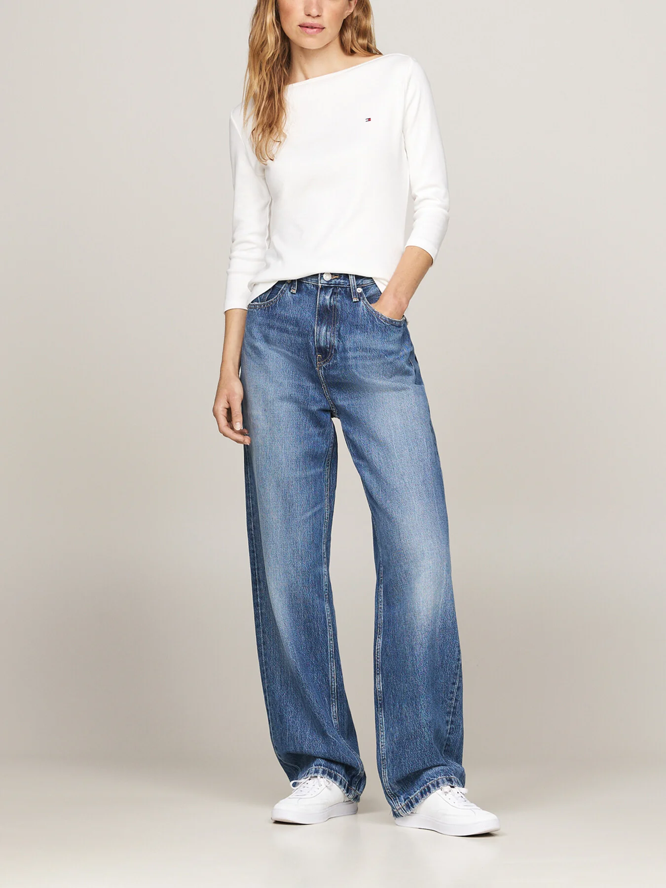 Boat Neck Slim T-Shirt Desert Ecru - Image 6