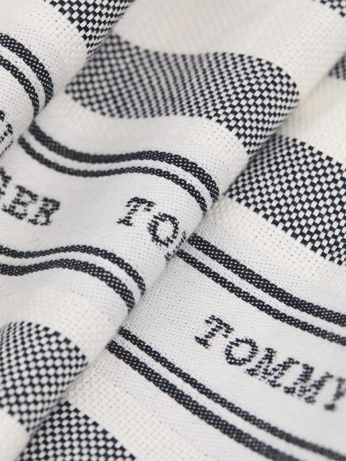 Premium Beach Scarf - Image 2