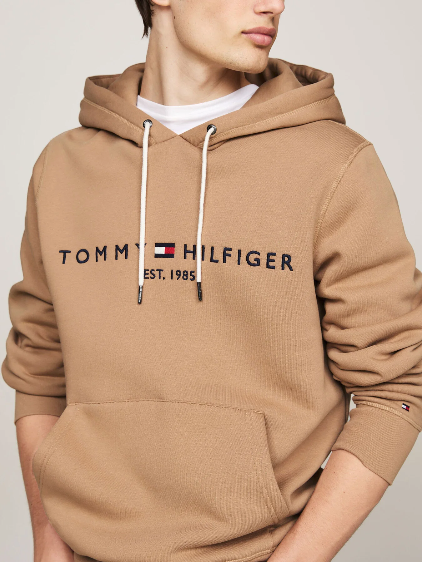 Drawstring Logo Embroidery Hoody - Image 4