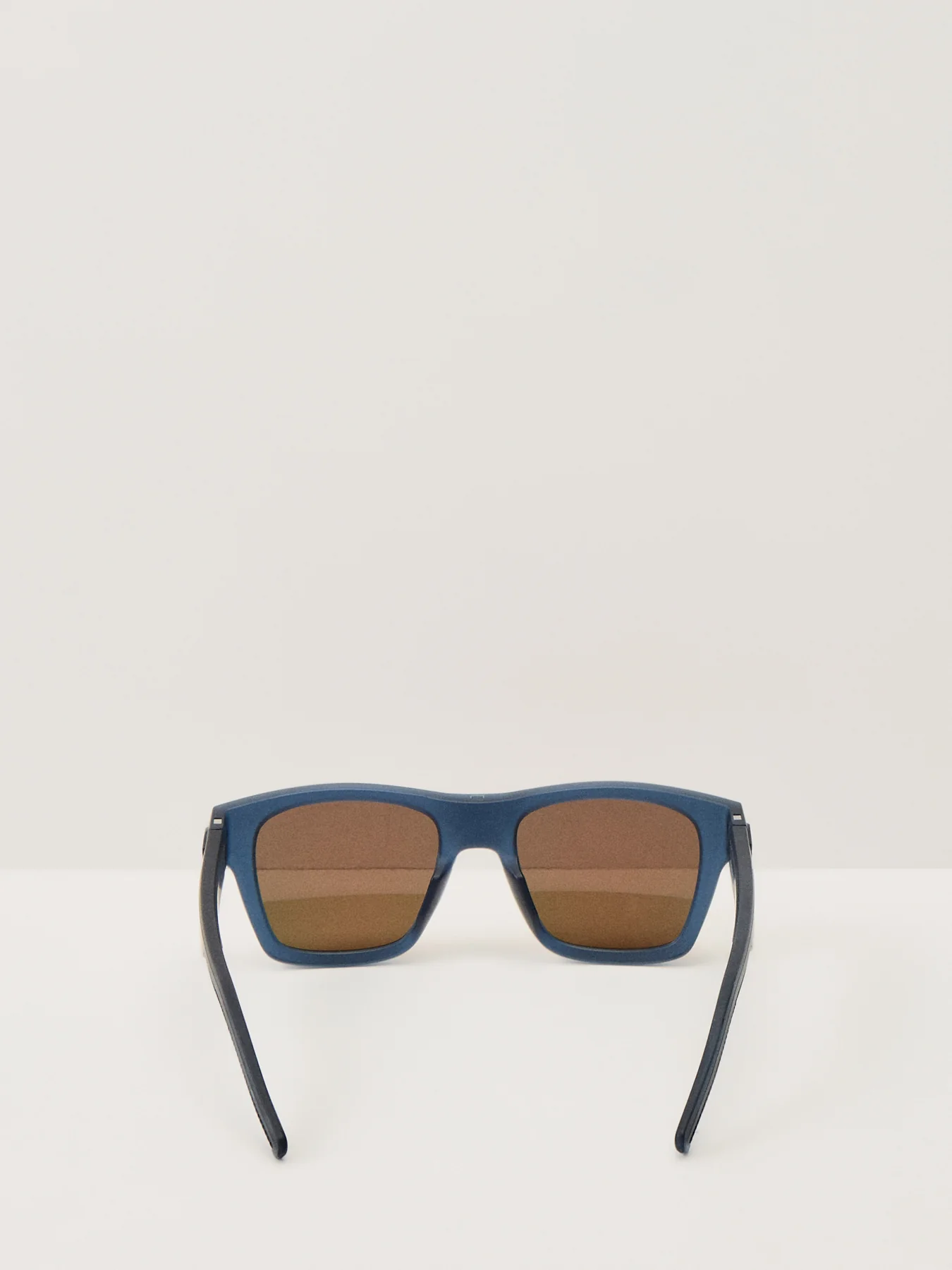 1975S Mens Rectangular Mirrored Sunglasses - Image 2