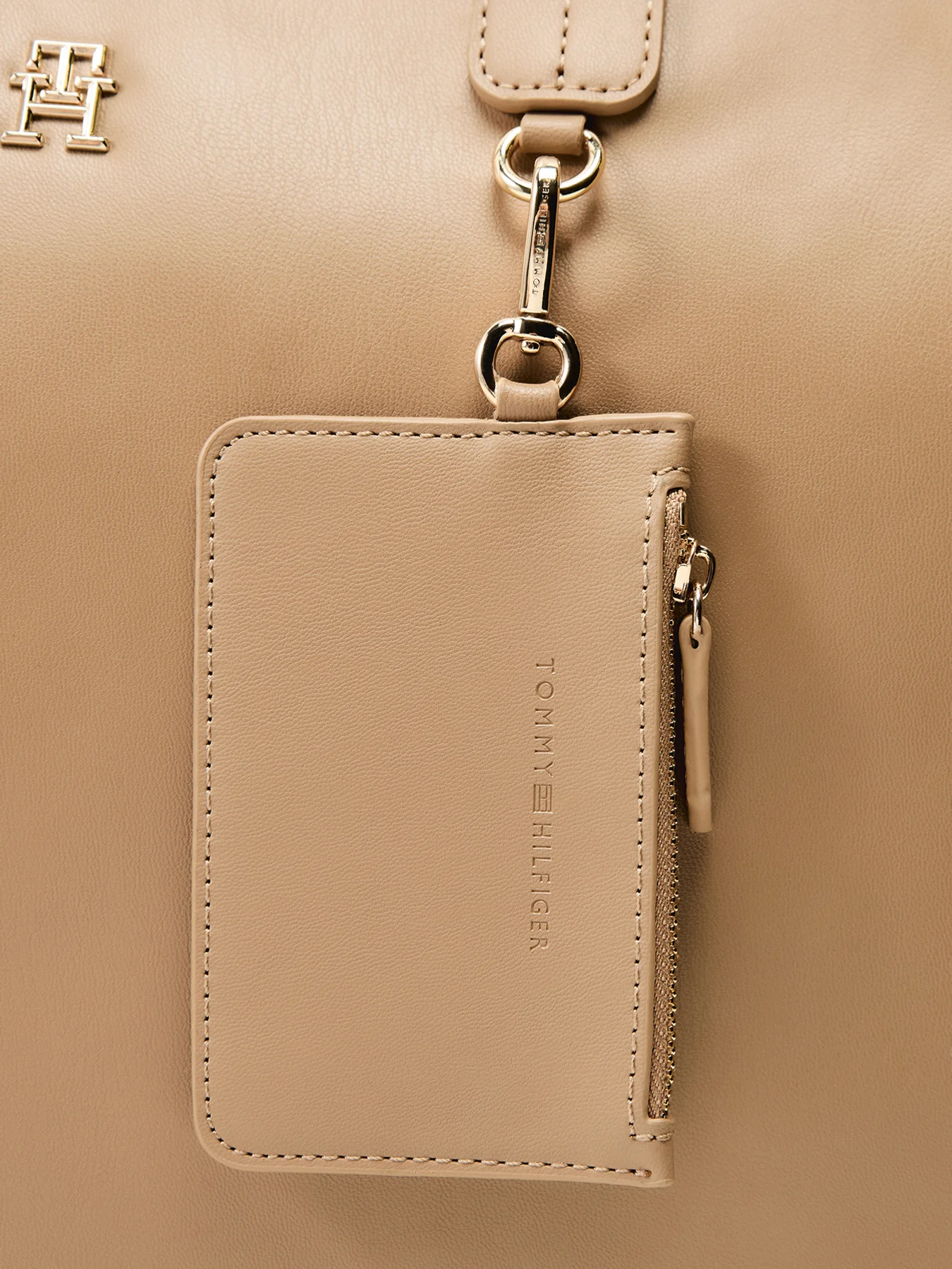 TH Distinct Tote - Image 5