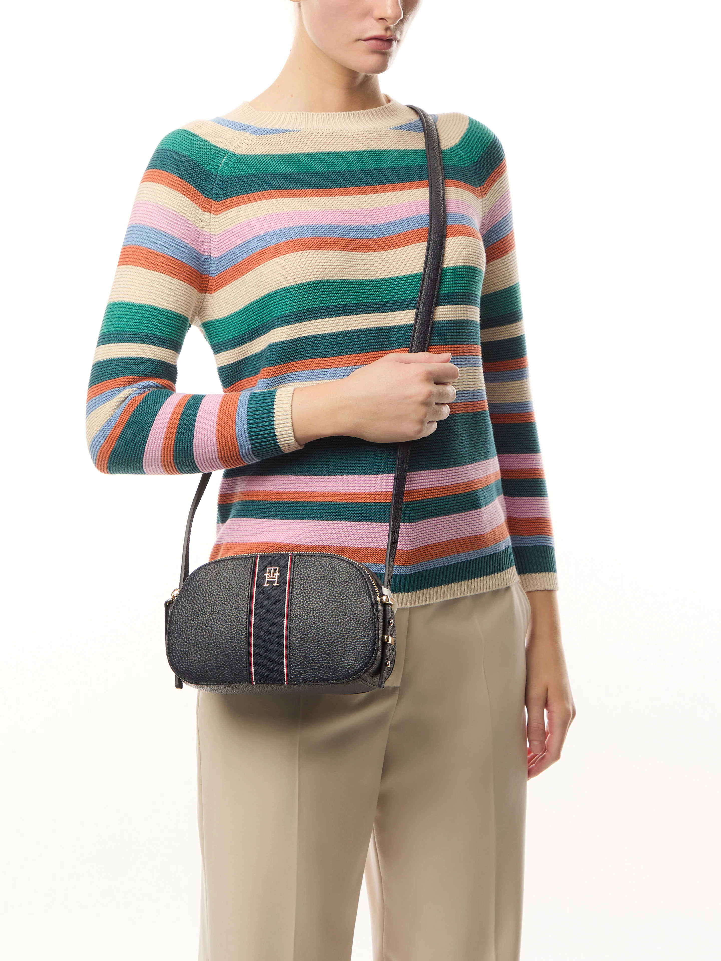 Legacy Crossbody Camera Bag - Image 2