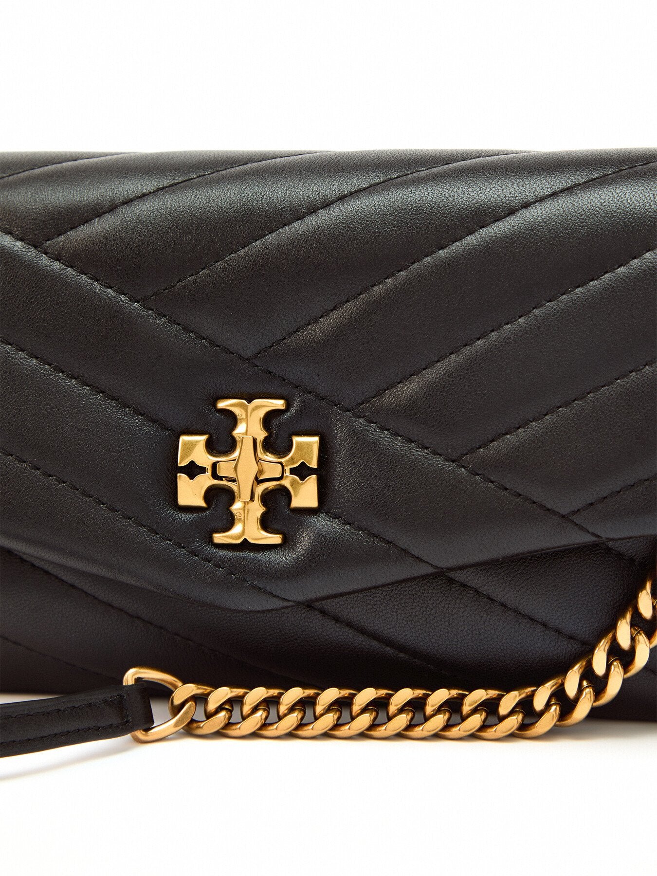 Kira Chevron Chain Wallet - Image 4