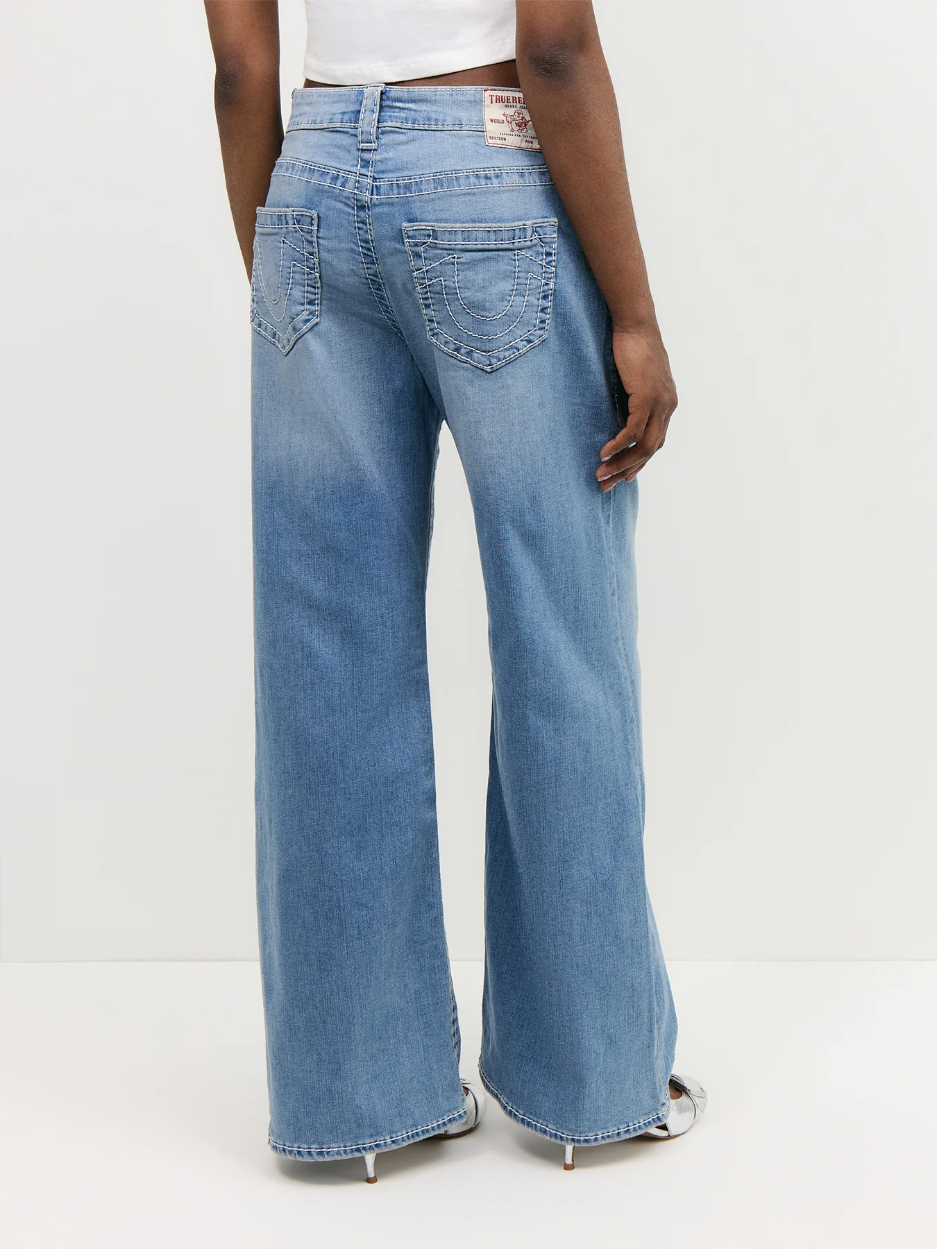 Bobbi Baggy Jeans Big T - Image 5