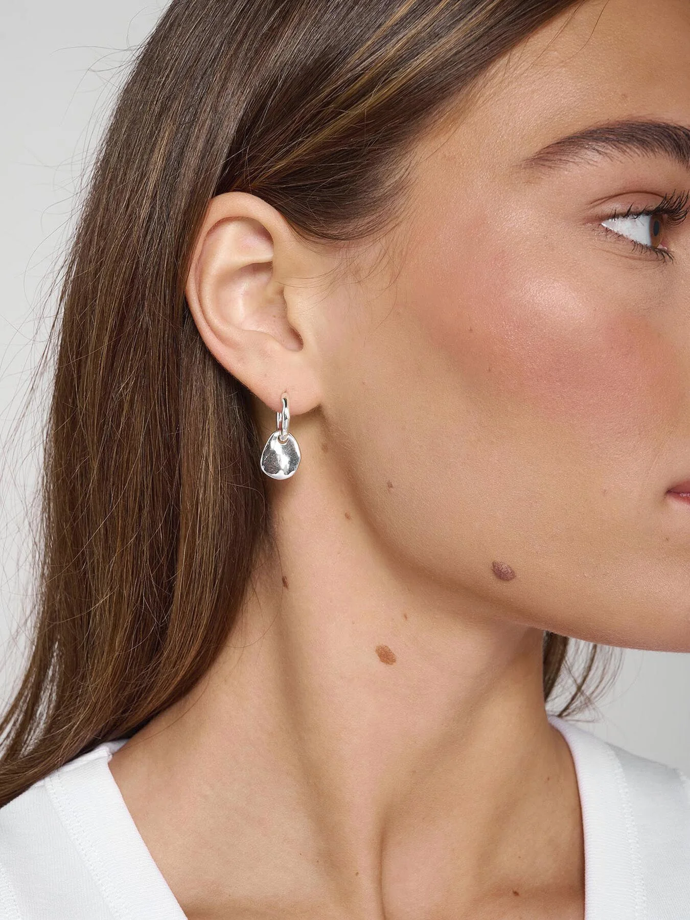 Mist Pebble Drop Hoop Earrings - Image 2