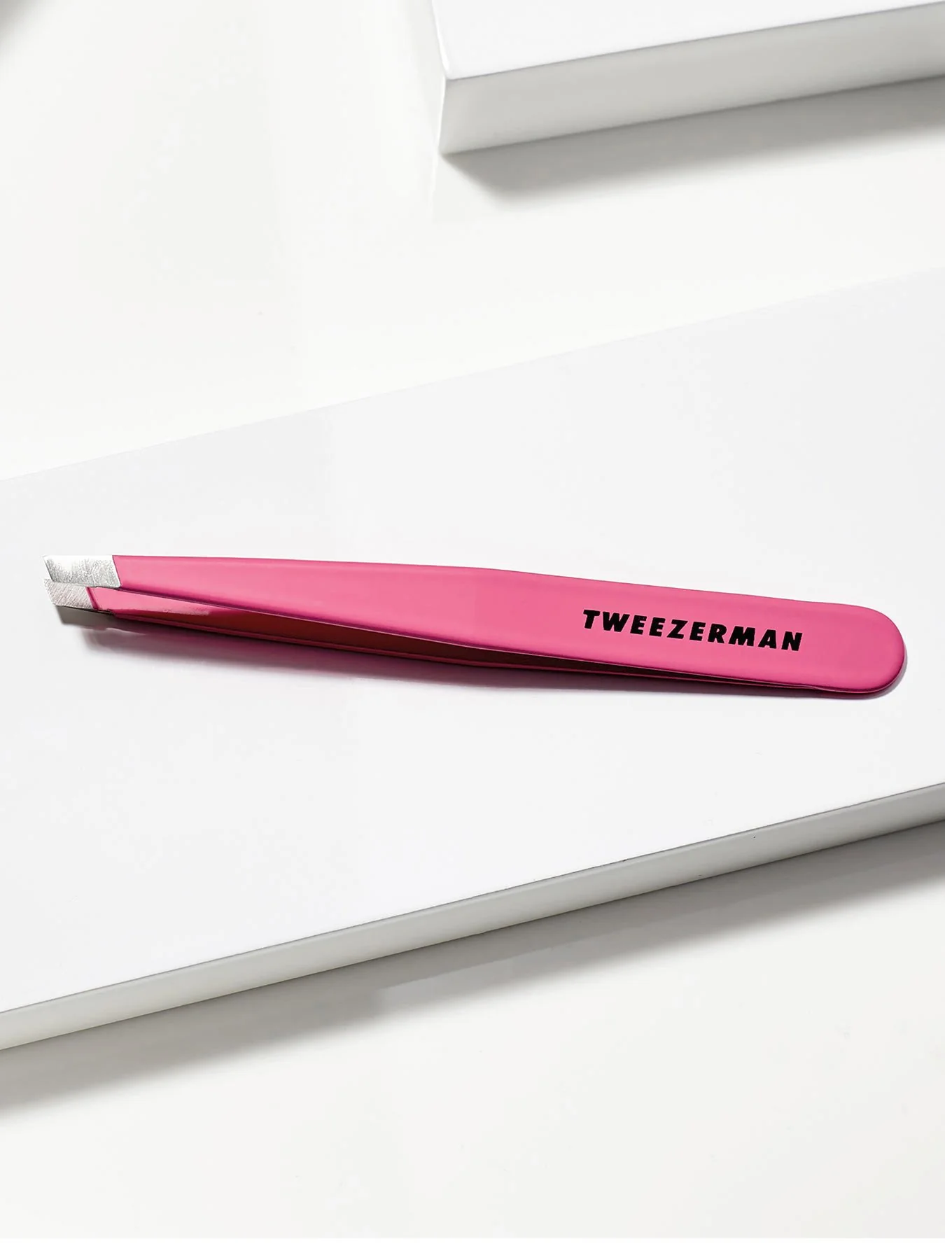 Slant Tweezer Pretty in Pink - Image 4