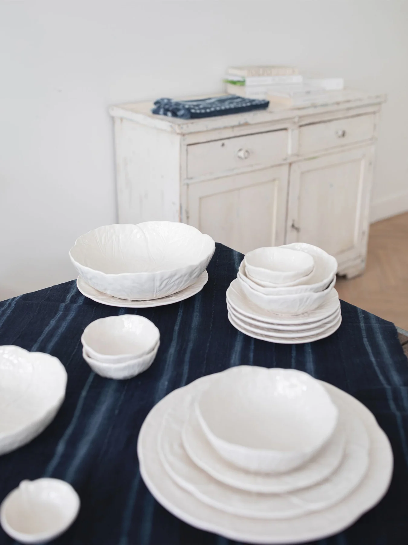 Bordallo Dinner Plate - Image 2