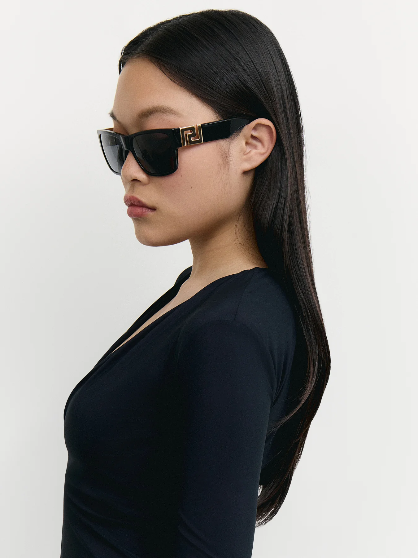 VE4296 Wayfarer Sunglasses - Image 2
