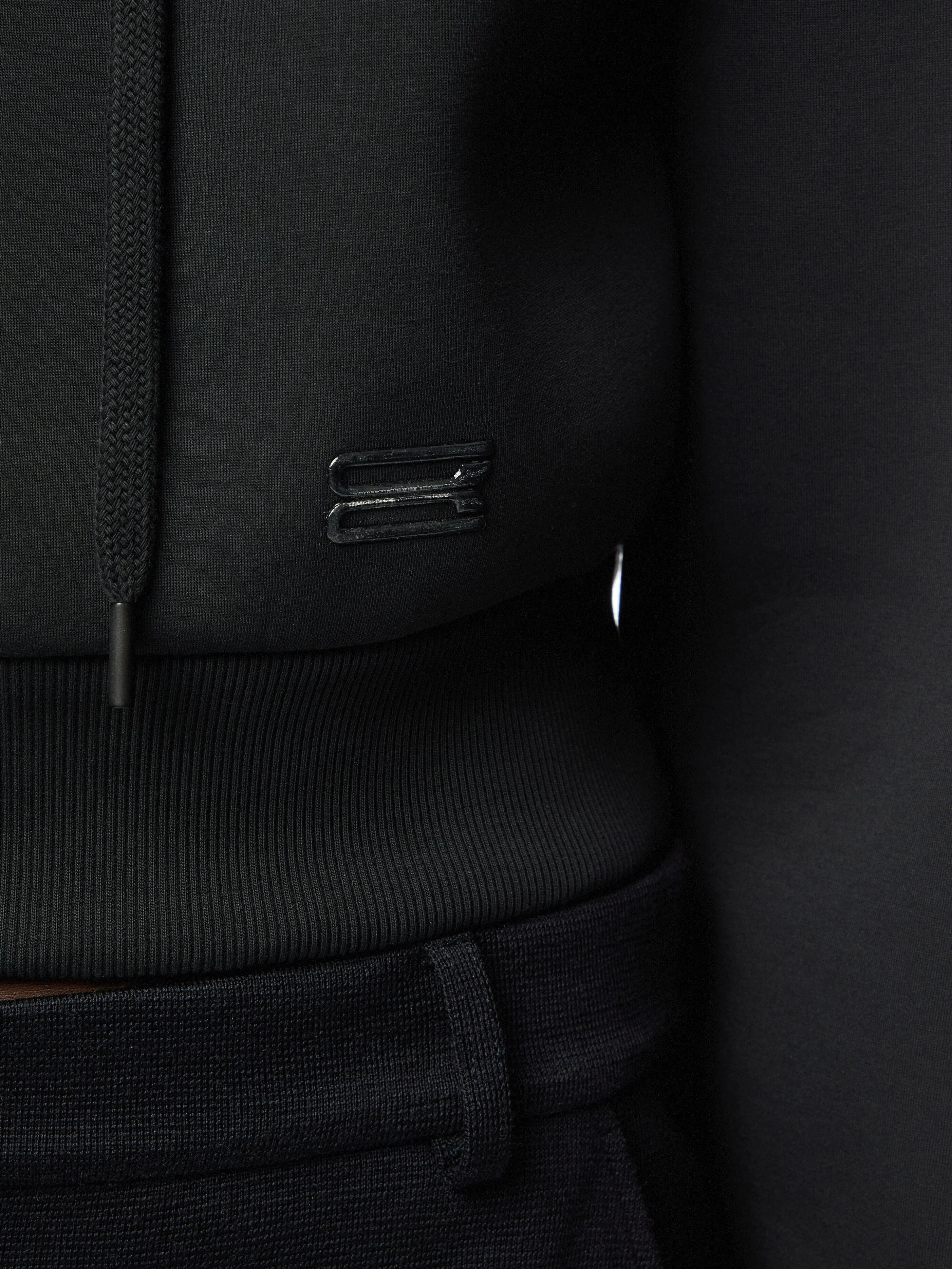 Cropped Hoodie - Image 3