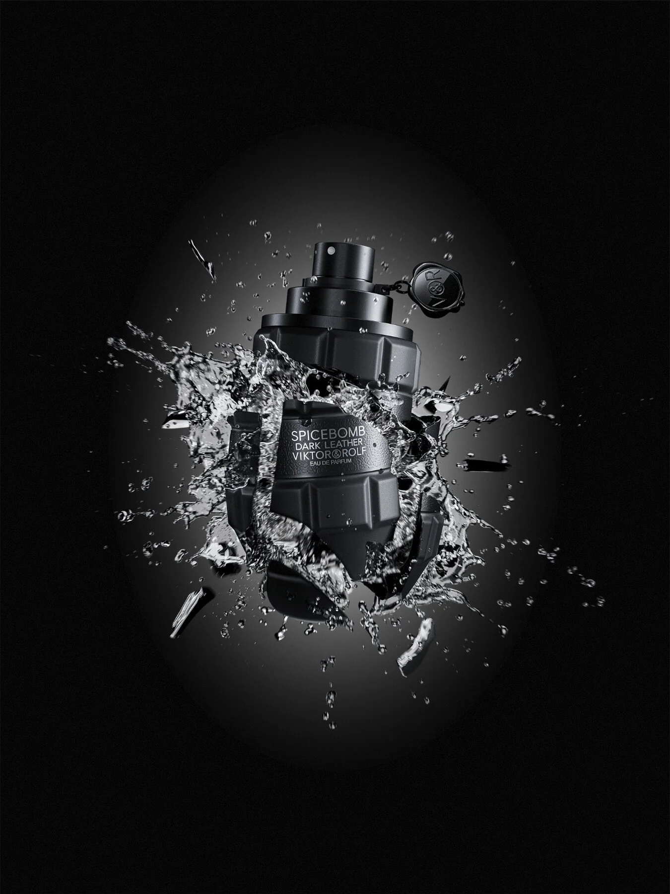 Spicebomb Black Leather Eau de Parfum 50ml - Image 3