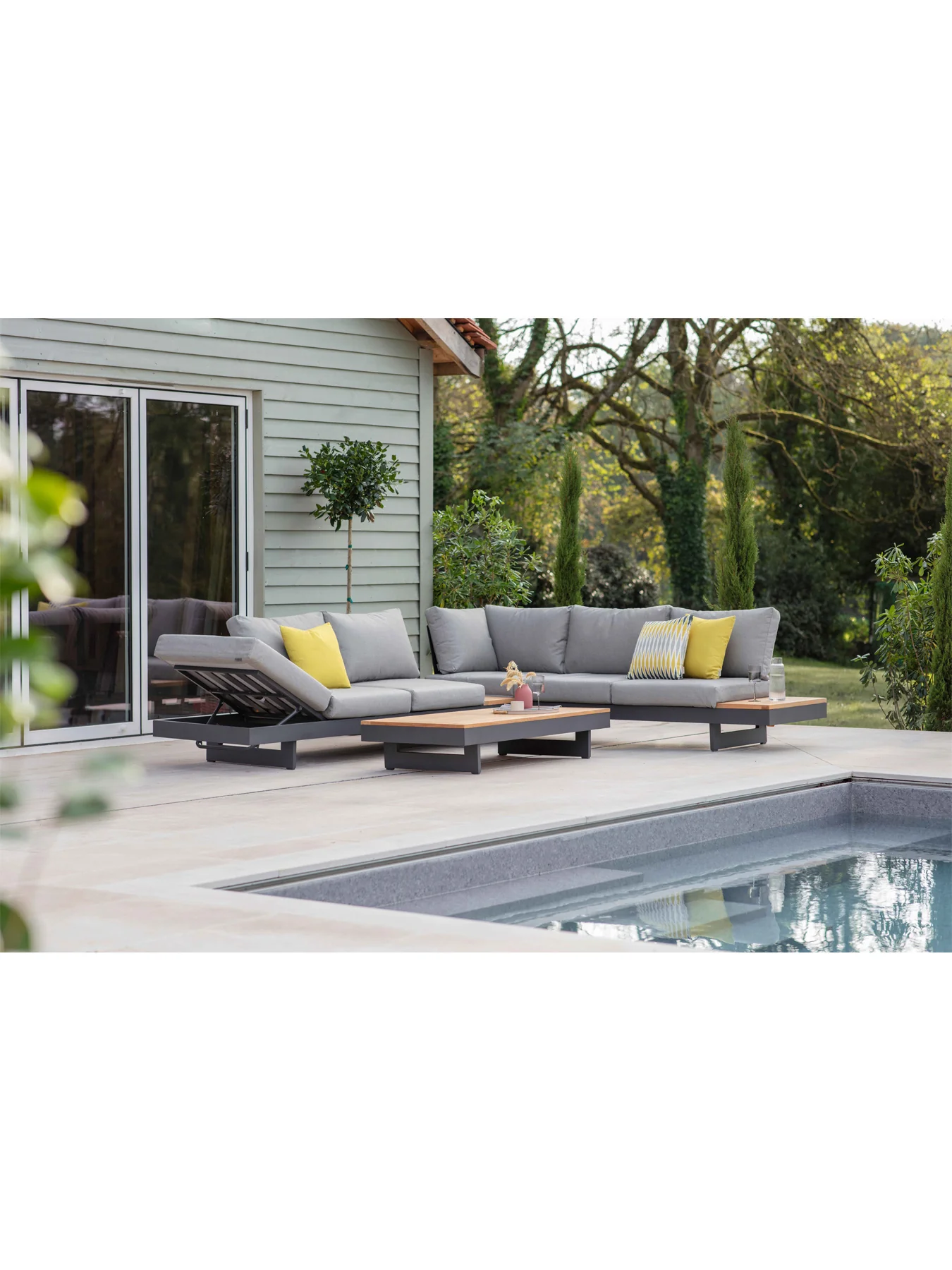 Vilamoura Modular Sofa with Rectangle Teak Coffee Table - Image 4