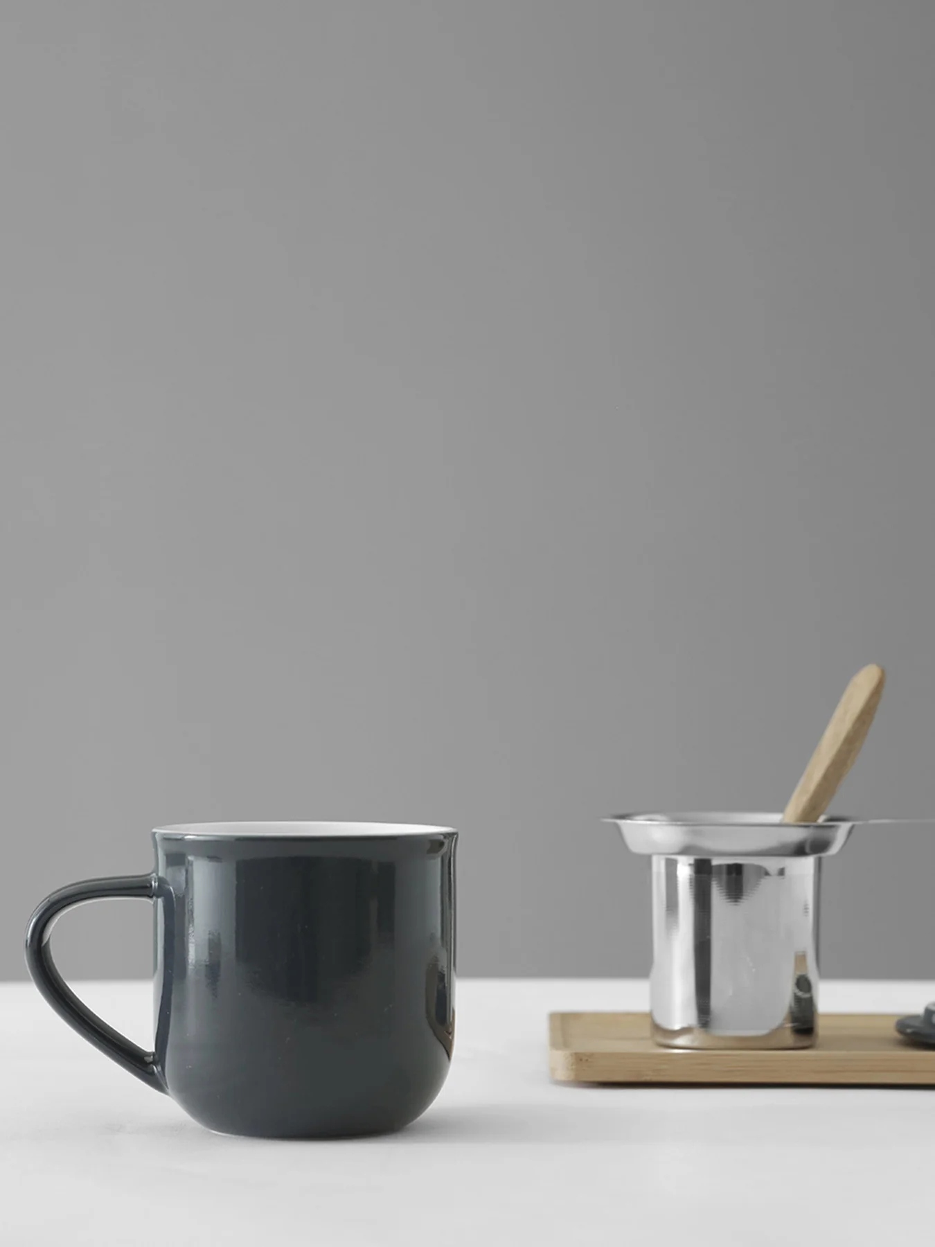 Minima Eva Infuser Porcelain Mug - Image 3