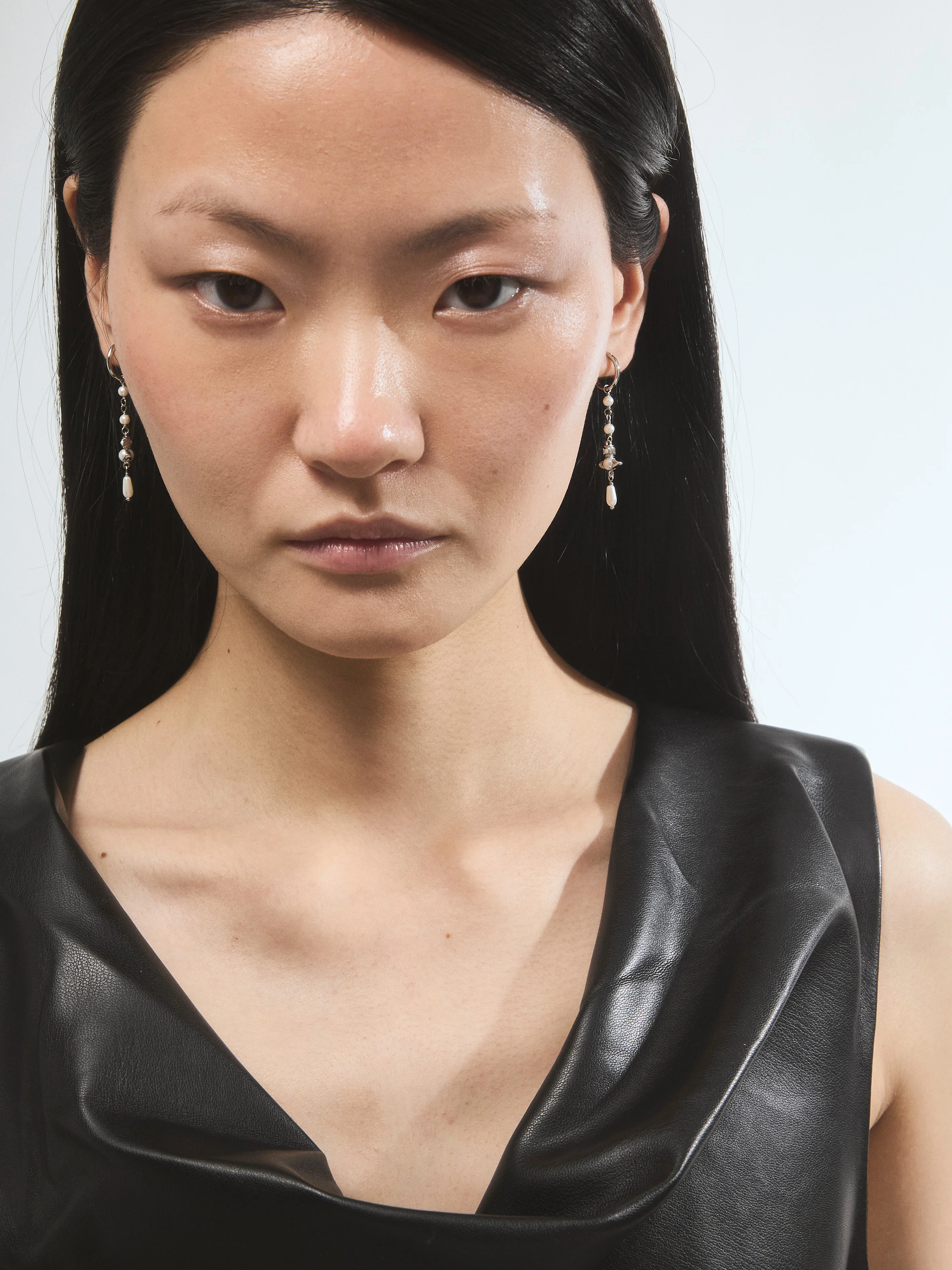 Emiliana Drop Earrings - Image 2