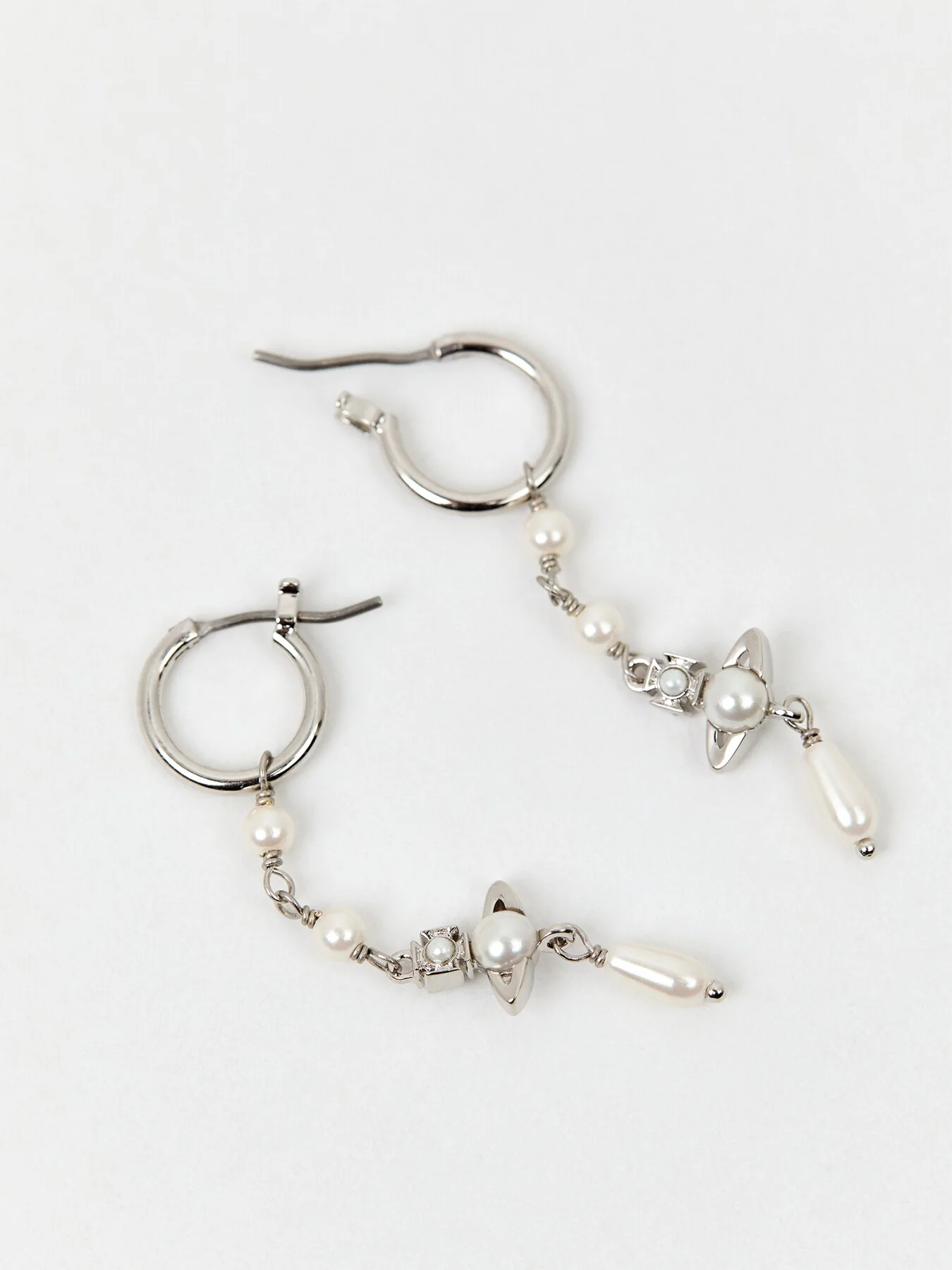 Emiliana Drop Earrings - Image 3