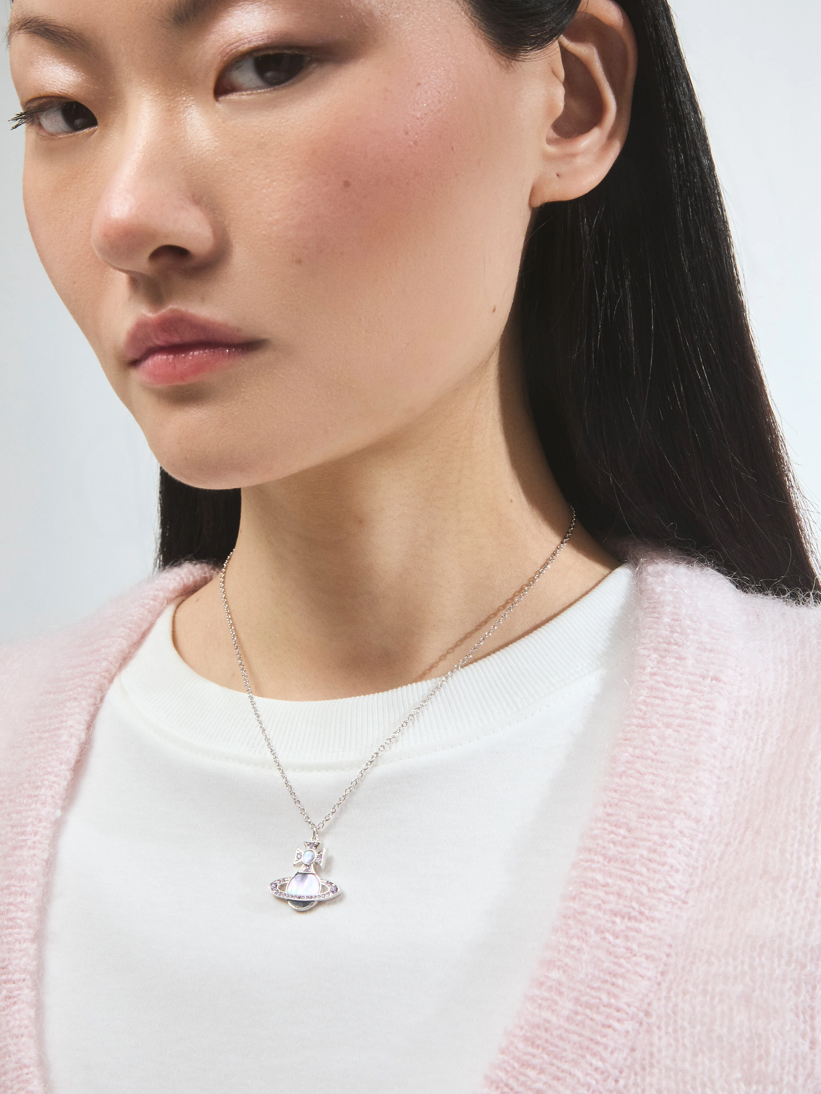 Rina Pendant Necklace - Image 2