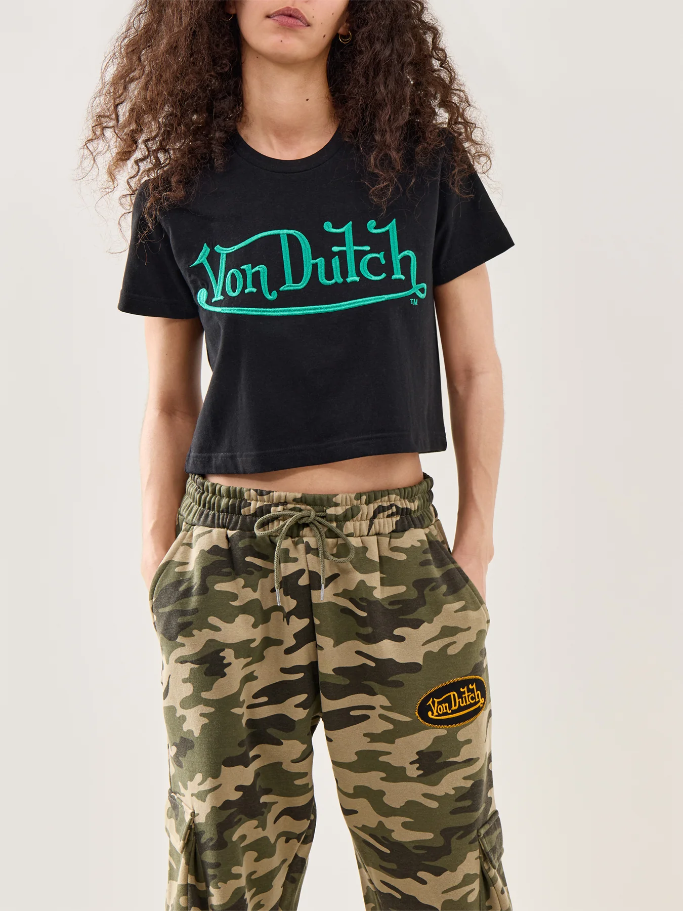 Embroidered Crop Logo Tee Black - Image 4