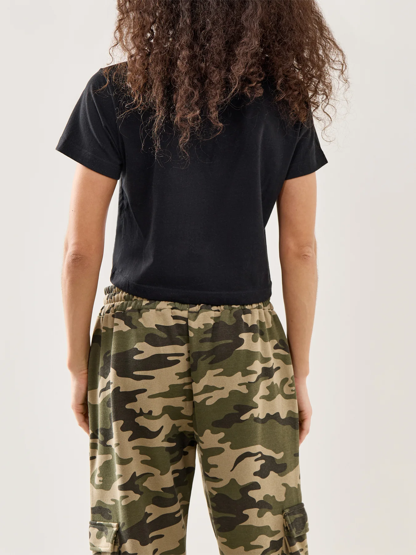 Embroidered Crop Logo Tee Black - Image 5