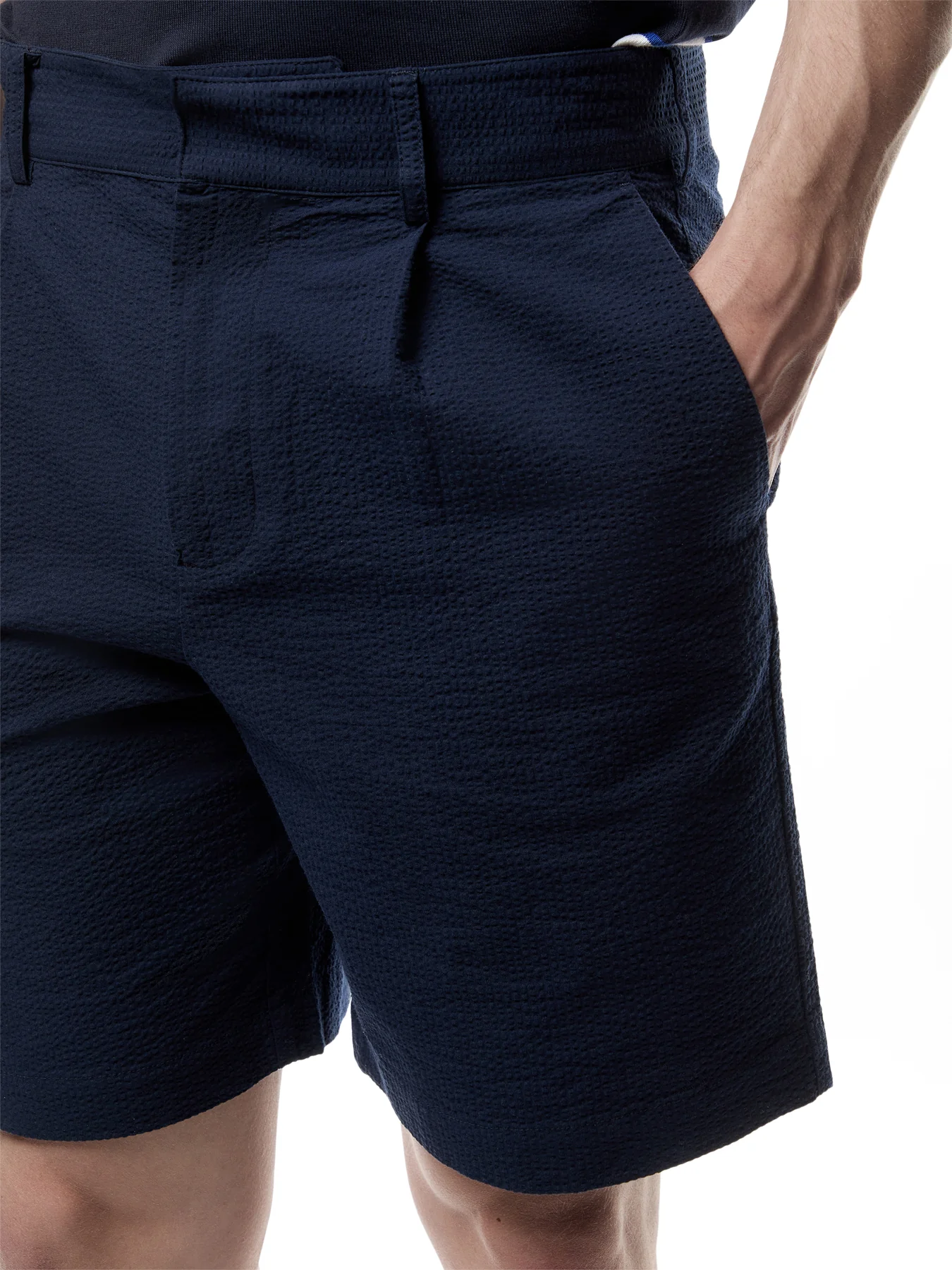 Linton Navy Cotton Seersucker Pleated Shorts - Image 3