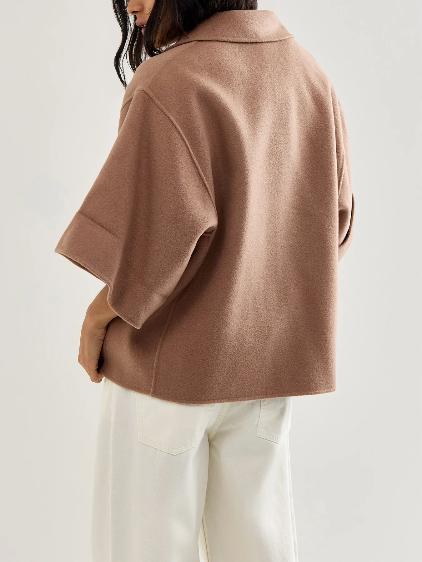 Weekend Pera Short Sleeve Coat - Image 5