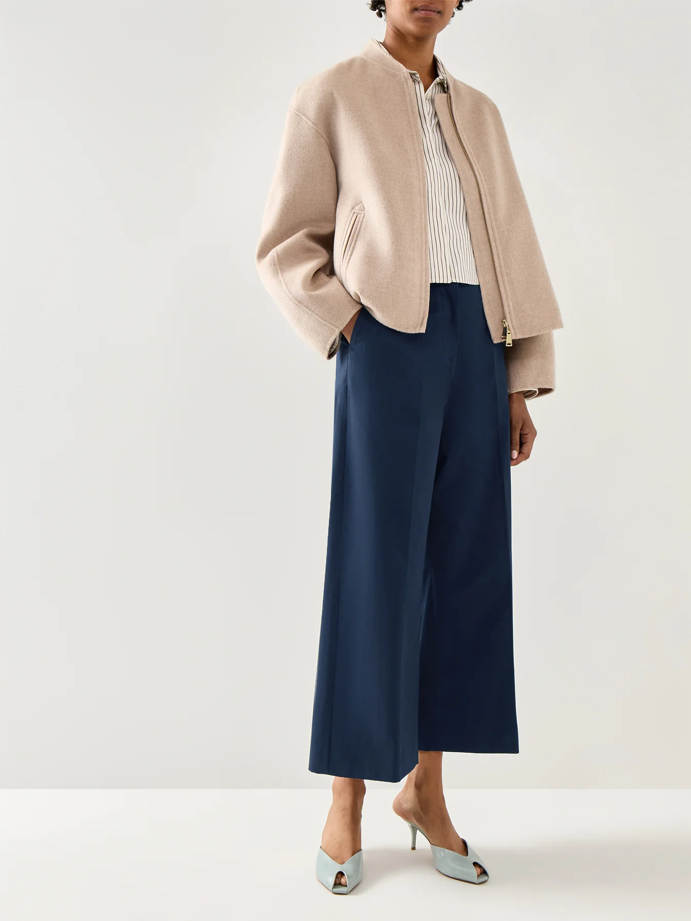 Urial Tailored Wide Leg Cropped Trouser Blue - Image 2
