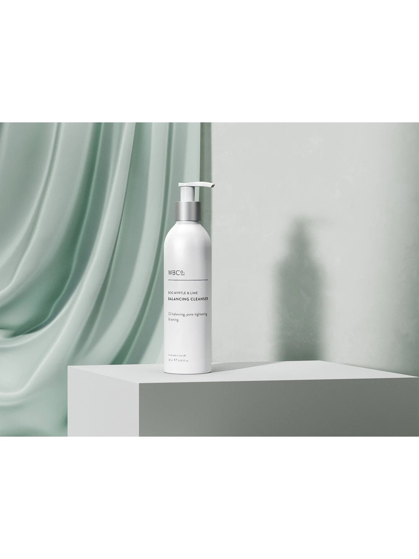 Bog Myrtle and Lime Balancing Cleanser 250ml - Image 2
