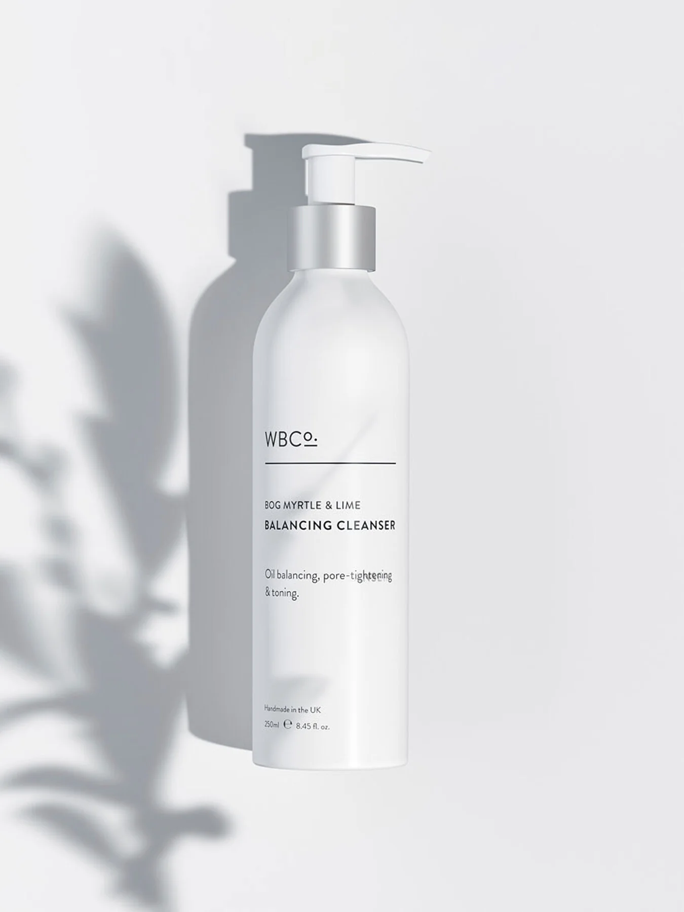 Bog Myrtle and Lime Balancing Cleanser 250ml - Image 3