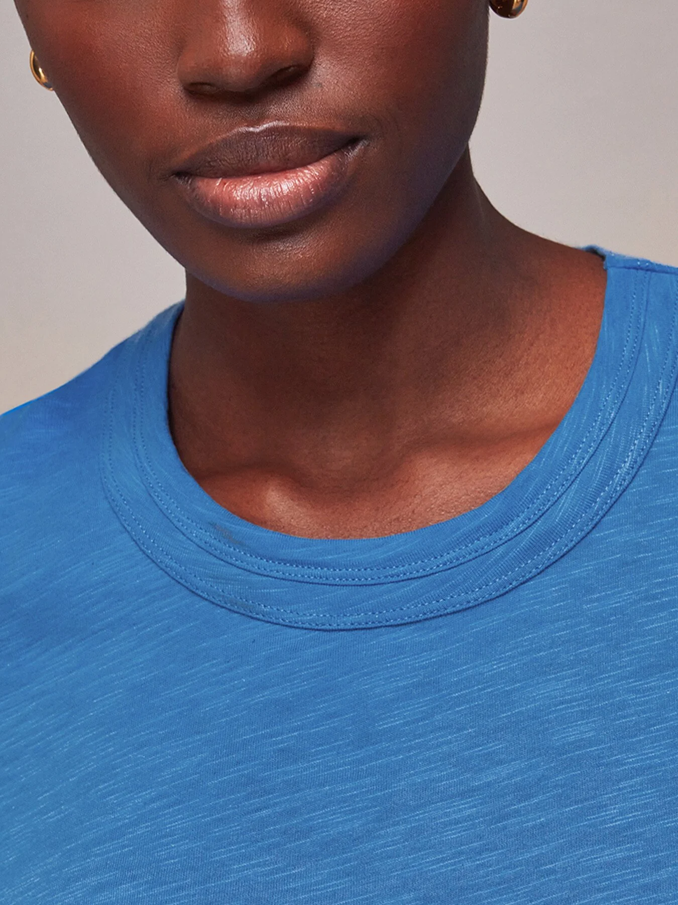Rosa Double Trim T-Shirt - Image 5
