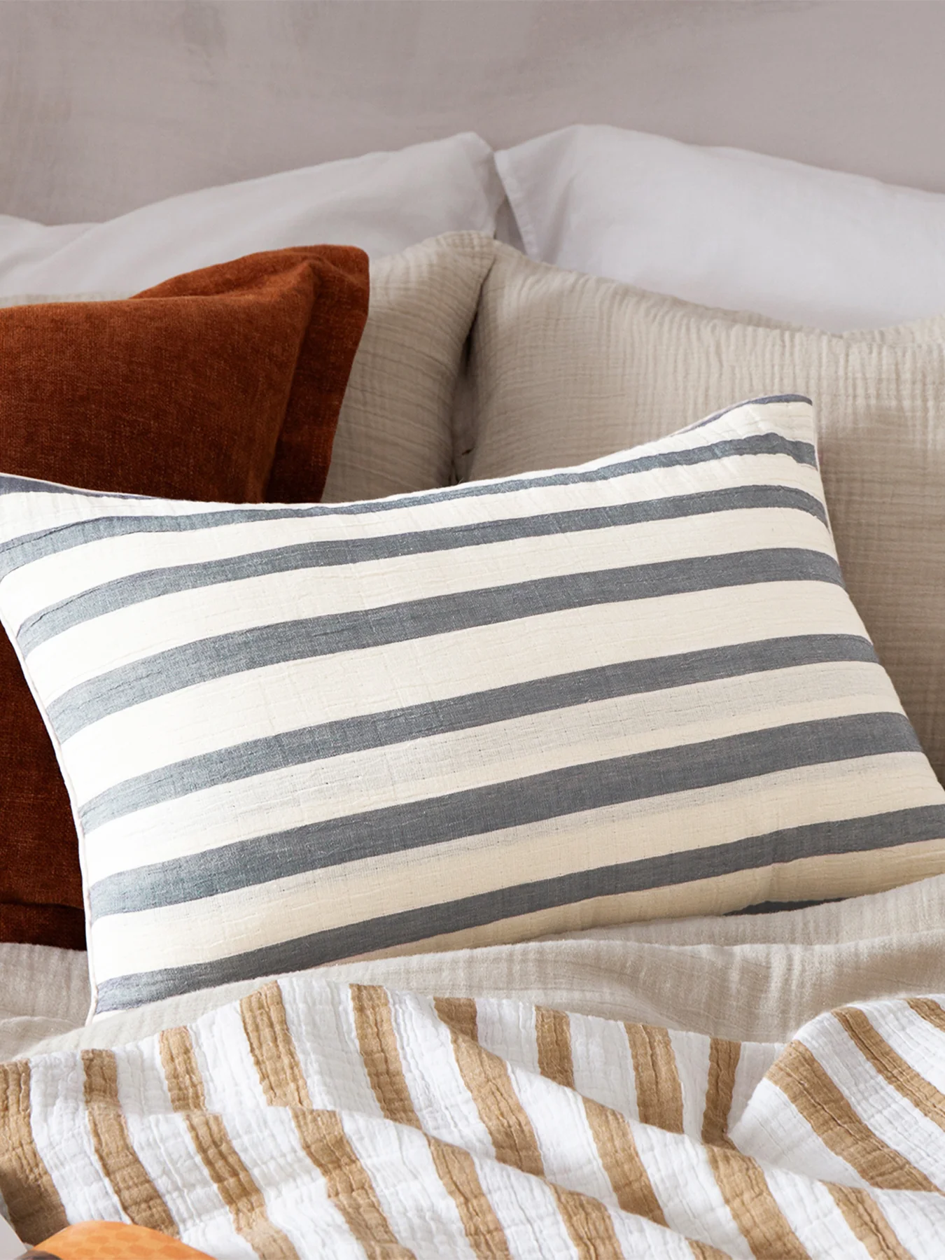 Woven Stripe Cushion 40 x 60cm - Image 6