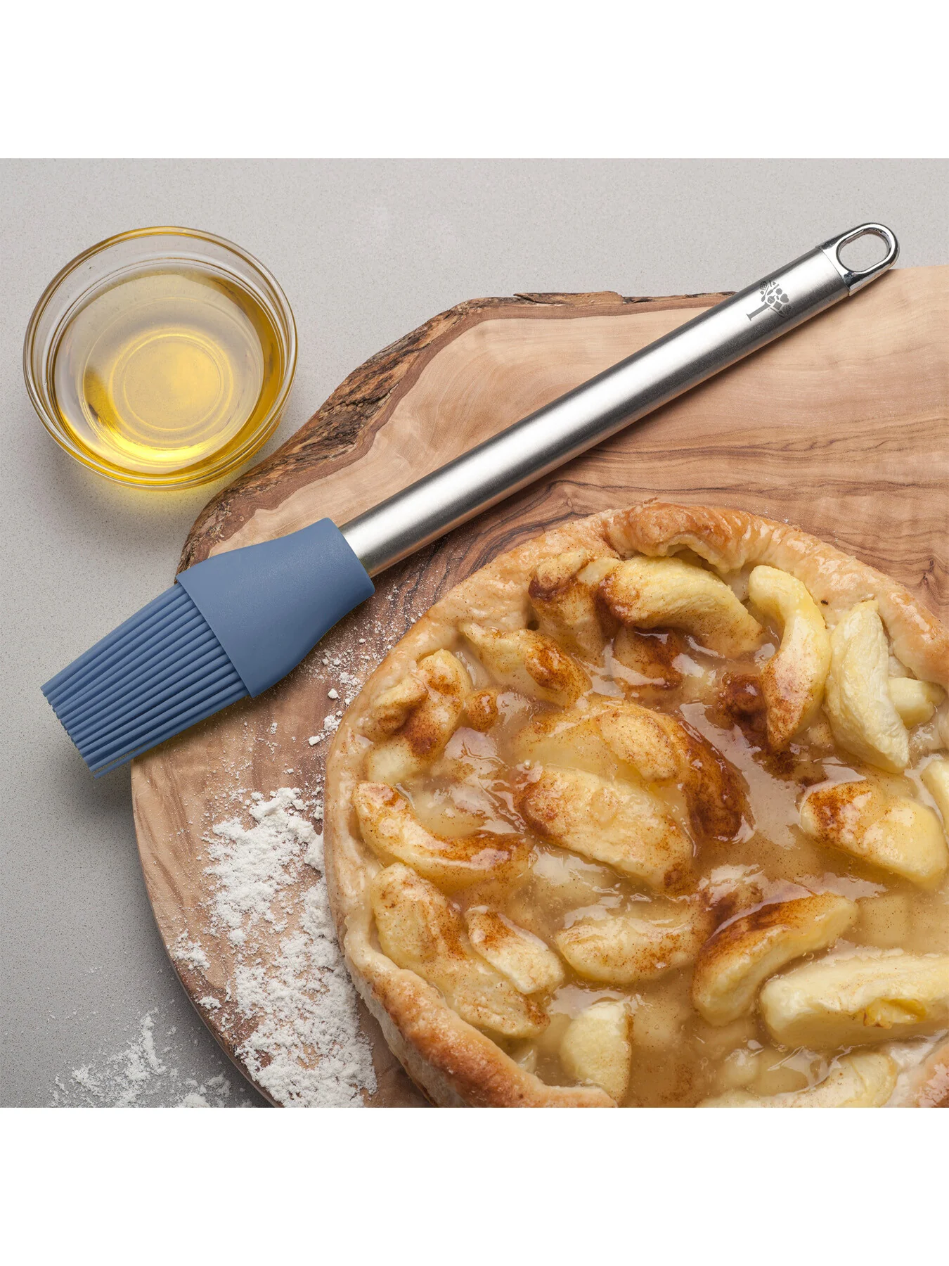 Silicone Pastry Basting Brush with Stainless Steel Handle - Image 3