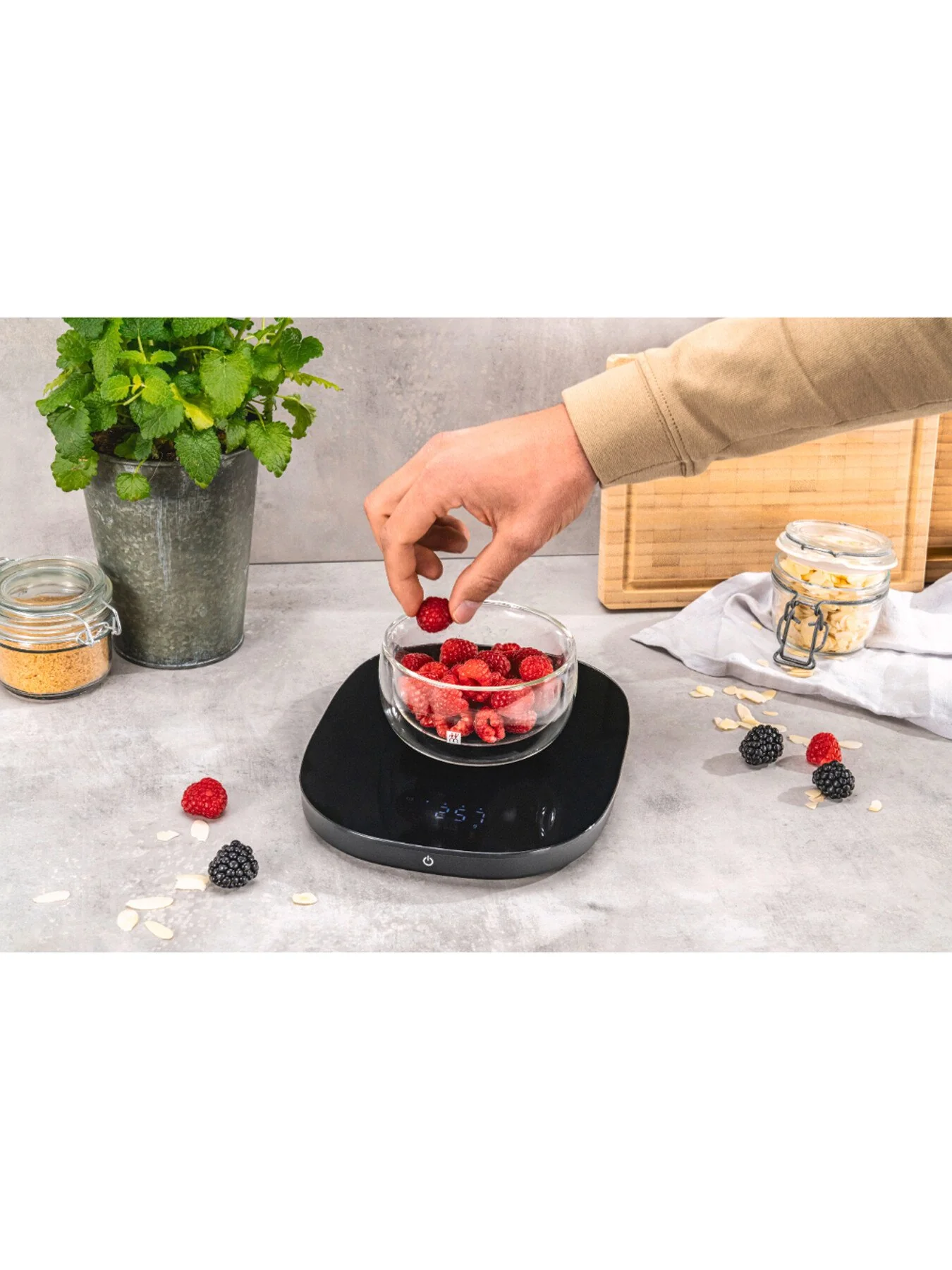 Digital Kitchen Scale and Induction Charger - Image 6